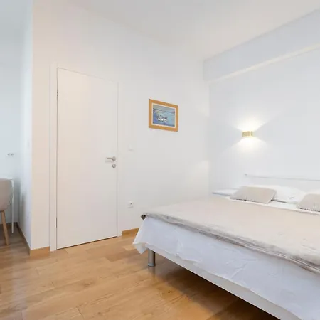 Διαμέρισμα Nettle Tree *